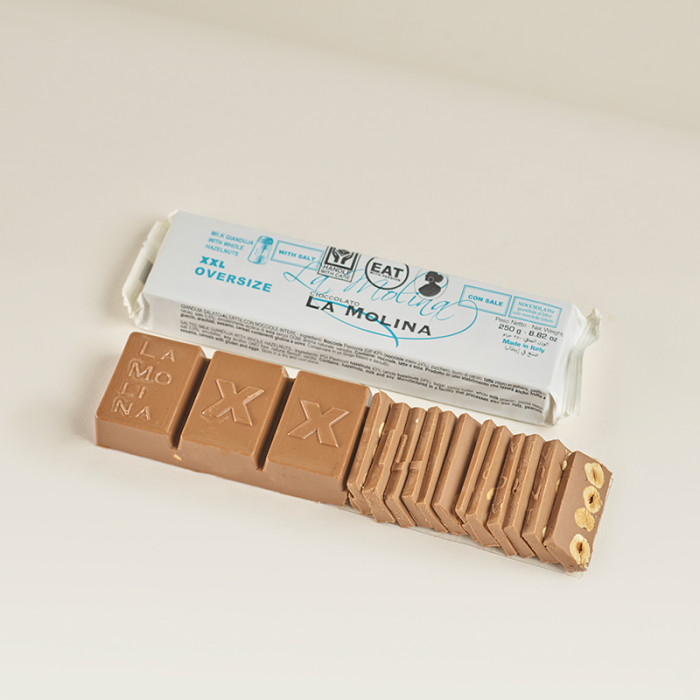 Oversize XXL Salted Gianduja Hazelnuts 